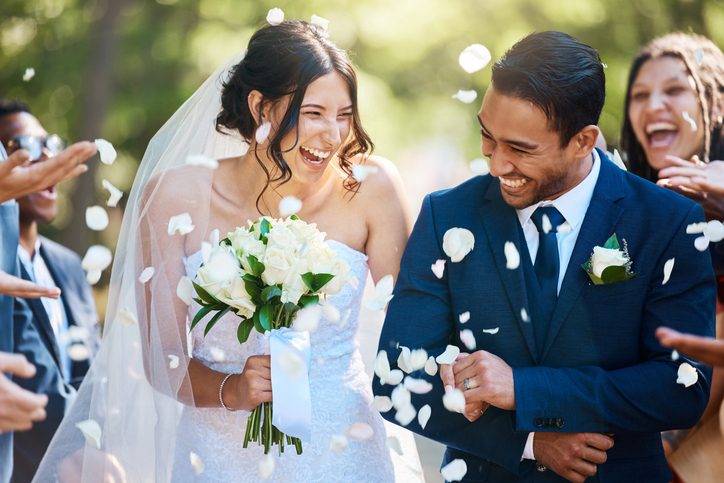 Do you know the option to get married in Montreal, Quebec in front of a notary?